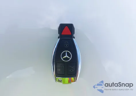 2016 Mercedes-Benz S 550 4Matic z USA, uszkodzony, nr VIN WDDUG8FB2GA226166